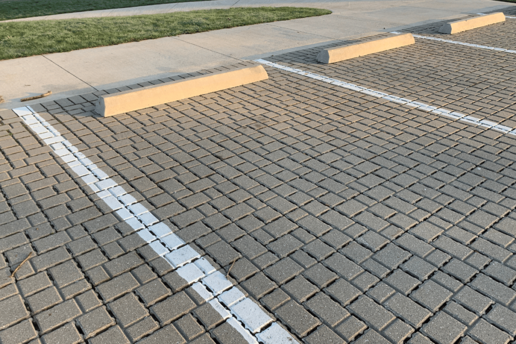 Concrete Parking curbs